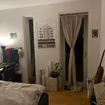 Bright, Spacious And Cosy Apartment Close To Town, Nature And Water